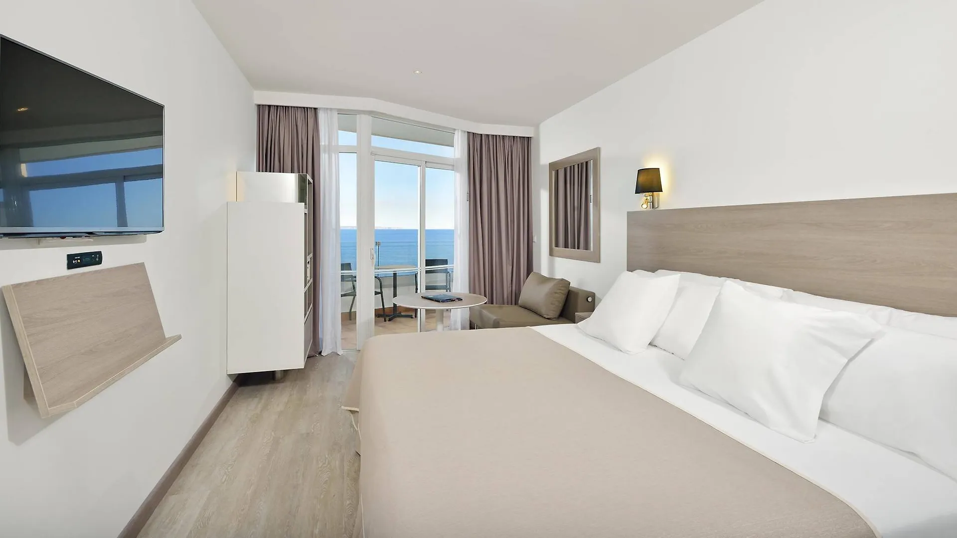 ****  Melia Antillas Calvia Beach Hotel Magaluf  Spain